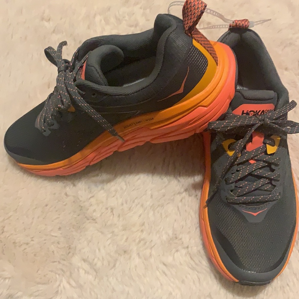 HOKA Sneakers